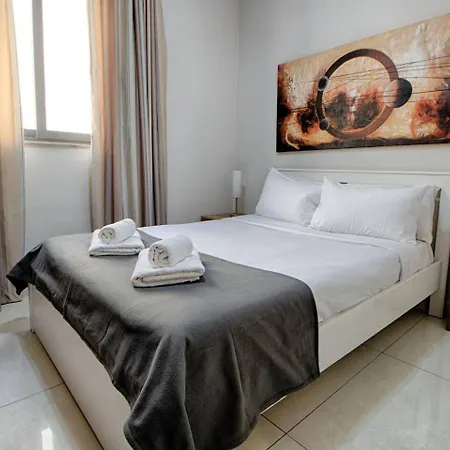 The - 4bed Sliemaseafront Fl 2 By Homely *