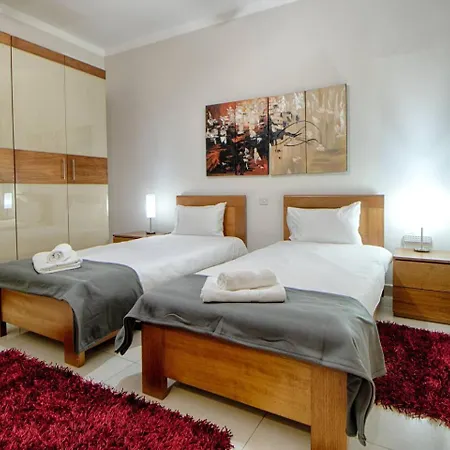 The - 4bed Sliemaseafront Fl 2 By Homely Apartment