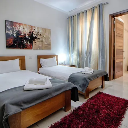 The - 4bed Sliemaseafront Fl 2 By Homely Apartman