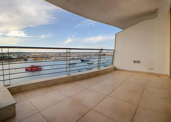 Appartamento The - 4bed Sliemaseafront Fl 2 By Homely *