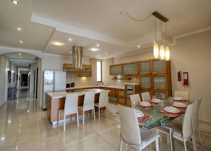 Appartamento The - 4bed Sliemaseafront Fl 2 By Homely