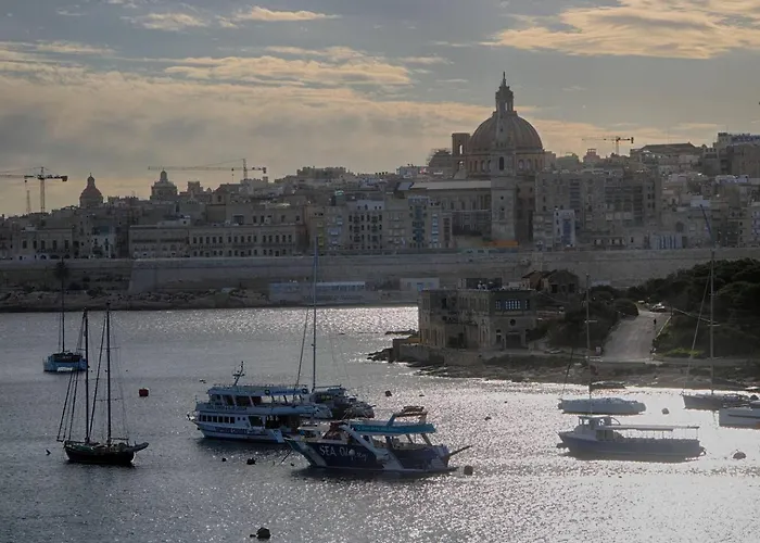 Appartamento The - 4bed Sliemaseafront Fl 2 By Homely Sliema