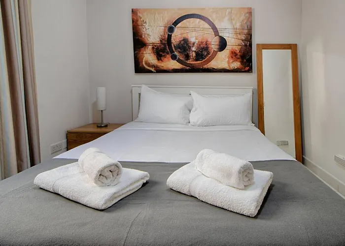 The - 4bed Sliemaseafront Fl 2 By Homely * Sliema