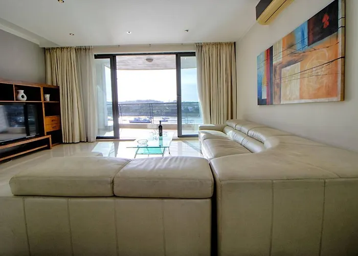 Appartamento The - 4bed Sliemaseafront Fl 2 By Homely