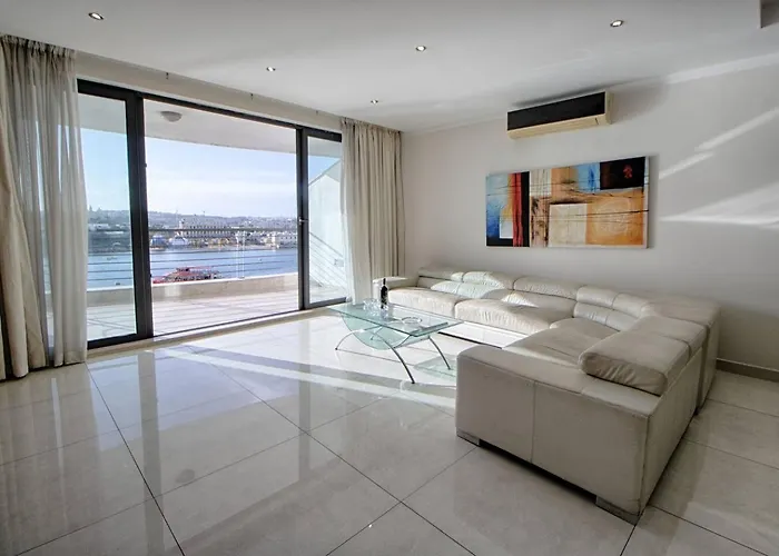 Appartamento The - 4bed Sliemaseafront Fl 2 By Homely Sliema